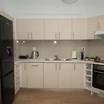 Koules Sea View City Apartment
